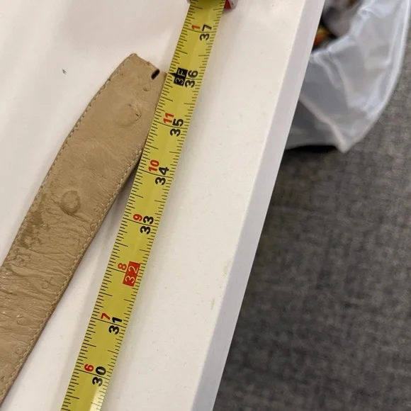 🦋 Original Ostrich Leather Belt - Cream. With removable Buckle.few blemishes. - Picture 6 of 6